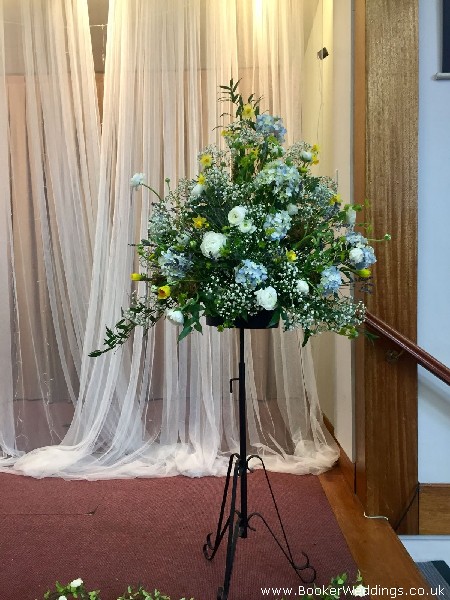 Wedding Flowers Liverpool Merseyside Bridal Florist Booker
