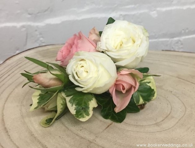 Wedding Flowers Liverpool Merseyside Bridal Florist Booker Flowers And Gifts Booker Weddings