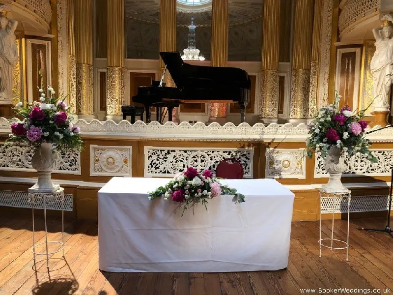 St Georges Hall Registrars Table Arrangment and Pedestal Arrangements