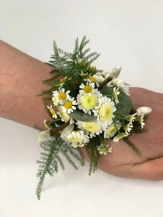 Tanacetum Floral Bracelet